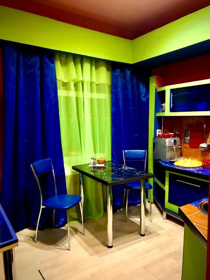 One-Bedroom Apartment On Gagarina 哈尔科夫 外观 照片