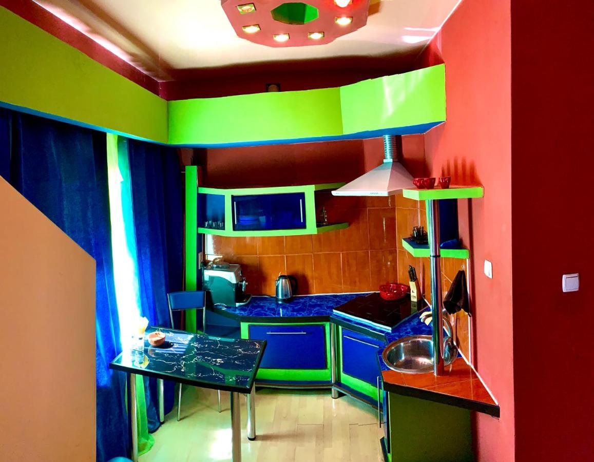 One-Bedroom Apartment On Gagarina 哈尔科夫 外观 照片